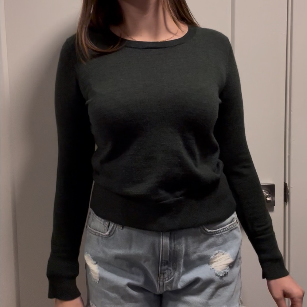 GAP Black Crew Neck Sweater with Ribbed Trim